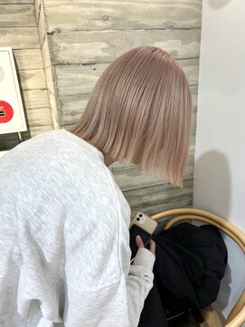 ヌーフェム(nuu fem) ミルクティーベージュ/暖色ベージュ/ベージュカラー/ボブ