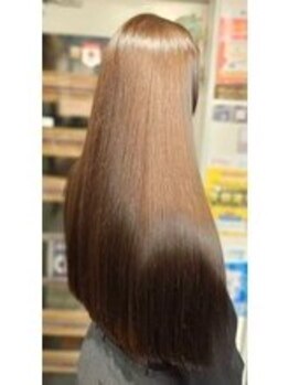 【新大久保30秒】モチが良いと話題！本場韓国の最高級シールエクステで理想のロングヘアに！