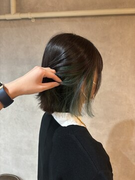 イロバイルポポル(iro...by rupopolu) さりげなく仕込む、大人のグリーンインナーカラー♪