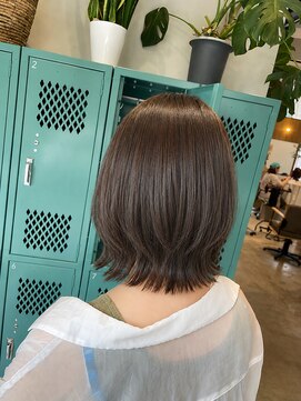 シアン 綱島店(CYAN) シルエットで"魅せる"くびれボブ