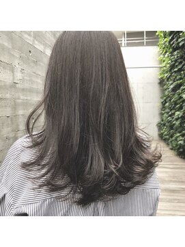 アピッシュ ギンザ(apish ginza) tomoヘア＊ワンメイクで叶う似合わせ透けカラー　アッシュ