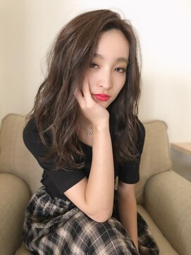 チョビー 銀座(chobii) [桜井]イルミナカラーデジタルパーマ  グレージュカラー