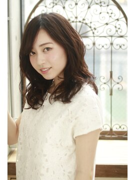 ブリーチ ラボ エーアイ 原宿店(BLEACH LABO Ai) 20代30代40代50代 色っぽふんわりミディの重軽ウェーブヘア♪