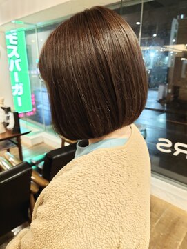 シザーズ(scissors) ストレートボブ