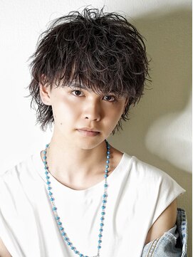 アルファ 新宿(alpha) フェザーパーマ/刈り上げセンターパート/サーフカール[新宿]