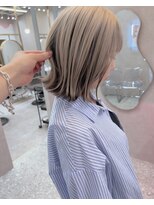 ロンド レア 天神大名店(Lond Le’a) ドレスヘア/ショコラアッシュ/ヘルシースタイル/インナーカラー