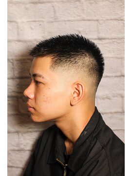 銀座マツナガ 新宿野村ビル店 ボウズスキンフェード