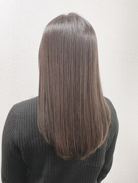 ジェナ(Jena) モノトーングレージュ×ツヤストレート