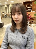 ミディアムレイヤー/顔周りレイヤー/ベージュカラー/大重有輝弥