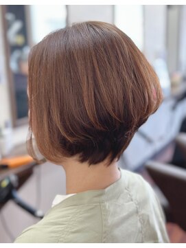 バンビ 大矢野店( Bambi) 前下がりショート