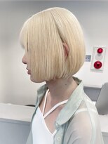 ルーブ トウキョウ(Loob. TOKYO) ハイトーンカラータッセルボブ長めボブ顔まわりレイヤーボブ30代