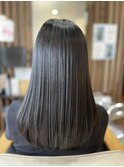 セミロングストレート