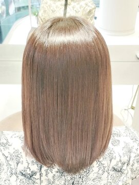 アンベリールフルー(EMBELLIR fleur) ダメージレスな酸性ストレート