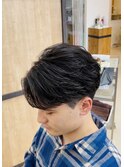 大分メンズ毛流れニュアンスフェザーパーマ刈り上げショート