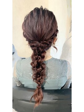 レイジーウッド(Lazy wood) カジュアルパーティヘアセット