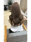 ヘーゼルベージュ