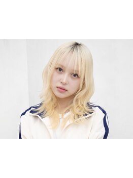 〈全ての施術にケアを導入〉お客様一人ひとりの髪に合わせたデザインカラーを LUCEYがプロデュース！