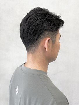 メグロ 相模大野(MEGURO) 刈り上げセンターパート/フェザーパーマ/サーフカールメンズ231