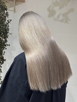 イオ(IO)&nbsp;ダメージレスミルクティーカラー