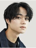 大阪梅田ニュアンスパーマシャドウパーマセンターパートゆるめ