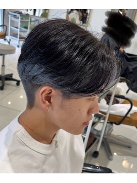 ルード(mens hair salon Rude) インナーブリーチセンターパート
