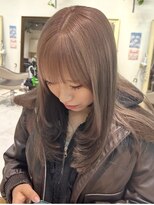 ユニークバイケンジ 町田(unique KENJE) ミルクティー × ブラウン ルーツカラー