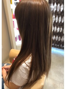 ヘアー デザイナーズ サロン アヴァンセ(HAIR DESIGNER'S SALON AVANCE) ミルクティーカラー