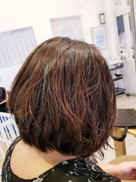 ウィービーパセリ atre川越店(WE BE PARSLEY) 前下がりボブ(スタイリスト西田)