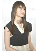 サラサラストレートロングヘア【20代/３０代/髪質改善】