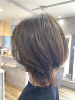 エルド(eld)&nbsp;大人ネオウルフ×ベージュ【30代 40代おすすめスタイル】