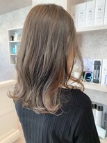 キャアリー(Caary)&nbsp;福山市美容室Caary人気 透け感グレージュ ブリーチインナカラー