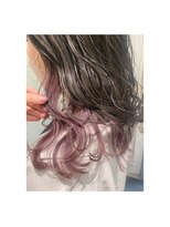 コトナ 越谷店&nbsp;インナーカラー×くすみピンク