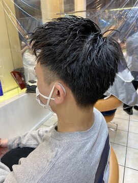 クオリス 上板橋店(QUALIS) メンズベリーショートツーブロック刈り上げ簡単セットスタイル