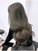 オリーブグレージュ顔周り小顔レイヤー髪質改善透明感カラー