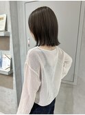 YOKE 切りっぱなしボブ外ハネボブ大人ボブアッシュグレージュ