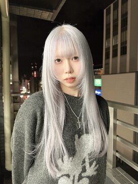 モニカ 栄店(MONIQA) ホワイトシルバー