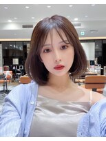 アマトウキョウ アユンチェ(AMA TOKYO×AYUNCHE) 韓国ヘア 透明感カラー 2wayバング レイヤーカット 顔周り