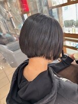 スタジオ アルファプラス 日暮里店(studio α+)&nbsp;ステップボーンカットカットボブショートハイライト白髪ぼかし