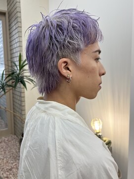 パークレーン アイス イヴェン アネックス(PARK LANE ICI yeven.anx) 春の大人ブリーチ◎センターパートで清潔感ハイトーン