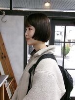 フォン(fon)&nbsp;ラインがきれいなミニボブ