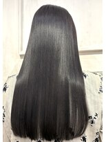 プエンテ デ メホラ(Puente de Mejora) 髪質改善METEOストレートMETEOカラー