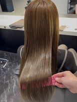 シファー(~Cifer) ブリーチなしダブルカラー×透明感×オリーブベージュ×
