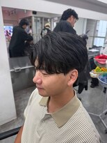 フィフスワン(fifth one)&nbsp;くせ毛でできるパーマ風センターパート