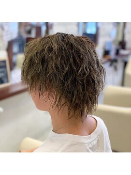 ステアー バイ ボス(Stair by boss) ツイストパーマスタイル