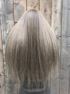 トランク(Trank) 俺色グレージュカラー!!