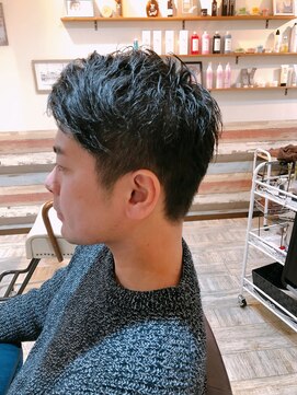 オーロル(AURORE) スーツに合うスタイル