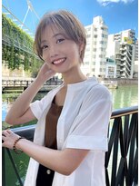 ワン バイ ジエクト(One by The Ect)&nbsp;小顔補正ショート×グレージュカラー×ヘーゼルブラウン