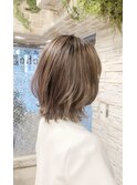 外ハネ丸みウルフレイヤーボブ20代30代40代ヘアスタイル髪質改善