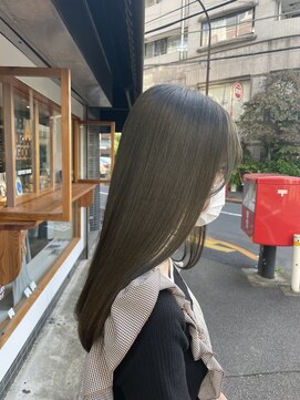 ネイヴィル(navile) 赤みゼロ◎オリーブグレージュ◎