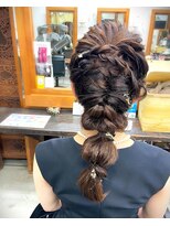 ベル(BELL)&nbsp;金箔編みおろしアレンジ【BELL用賀/桜新町】